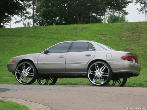 Tricked-out cars around Shields Lake