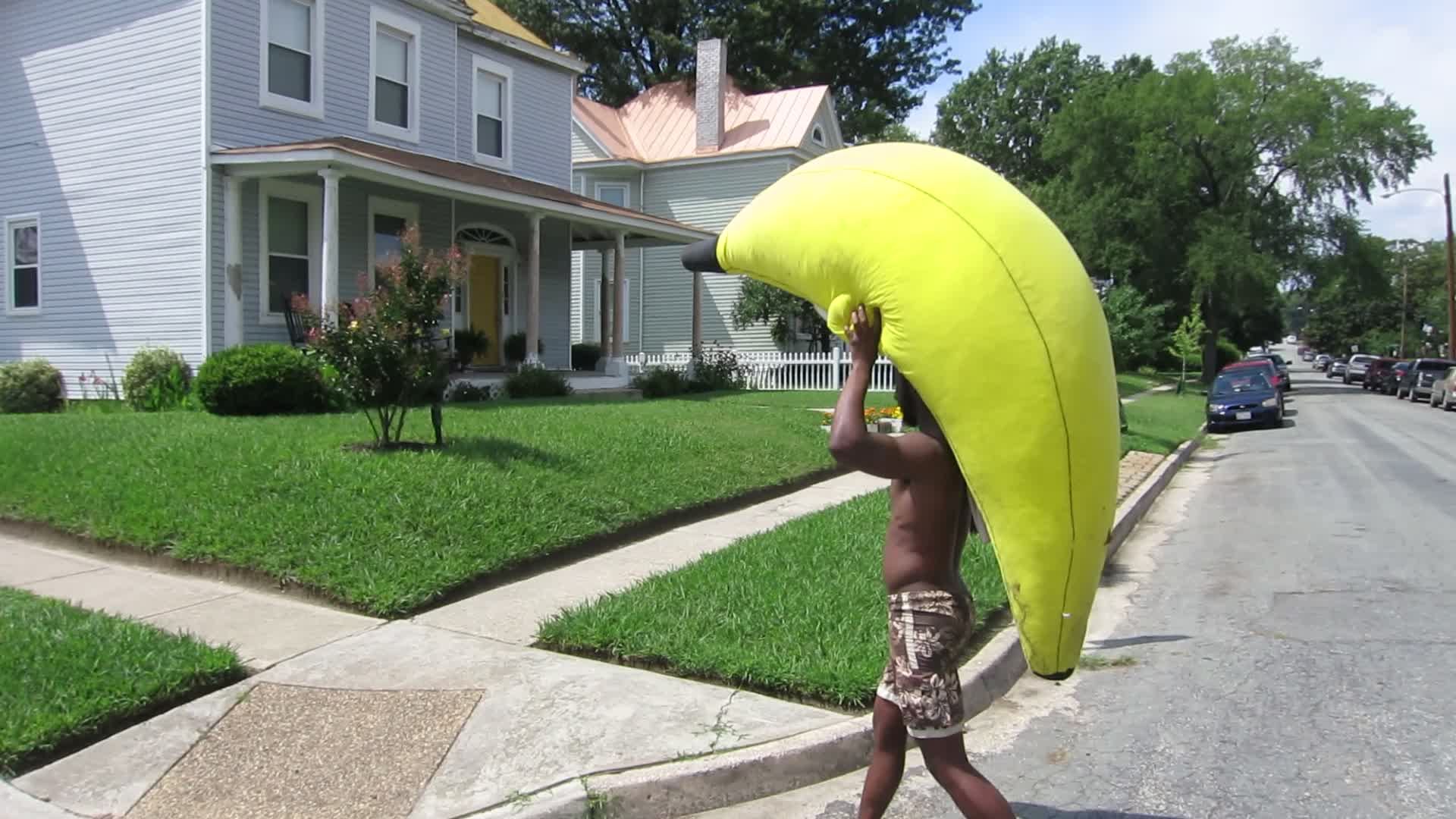 Carrying a banana through Barton Heights
