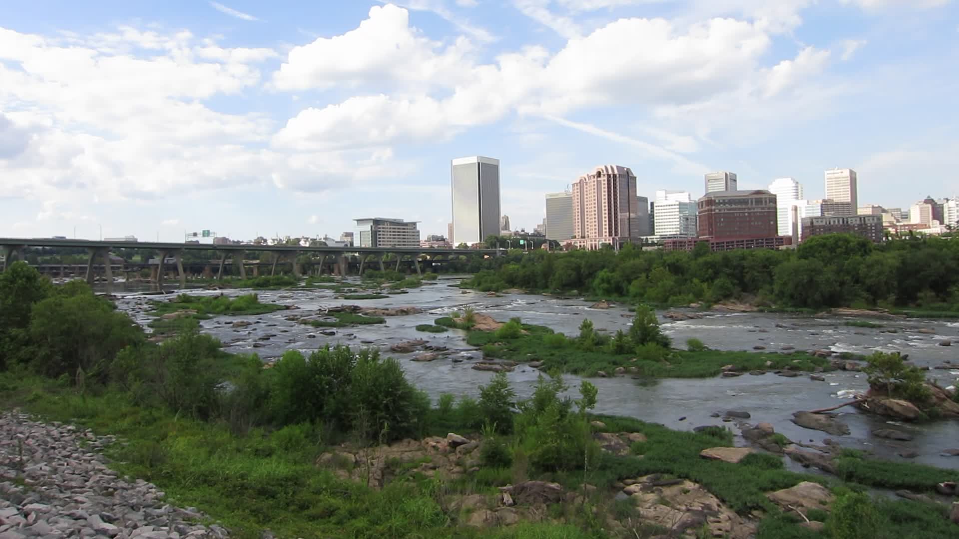 A beautiful day at the Floodwall in Manchester